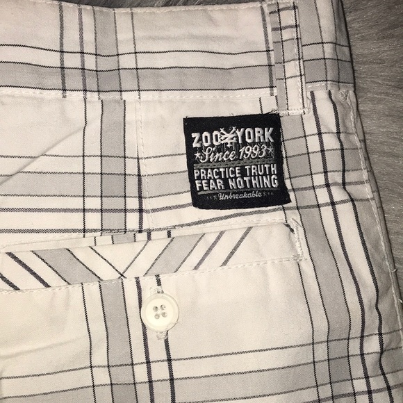 Zoo York shorts - Picture 3 of 4
